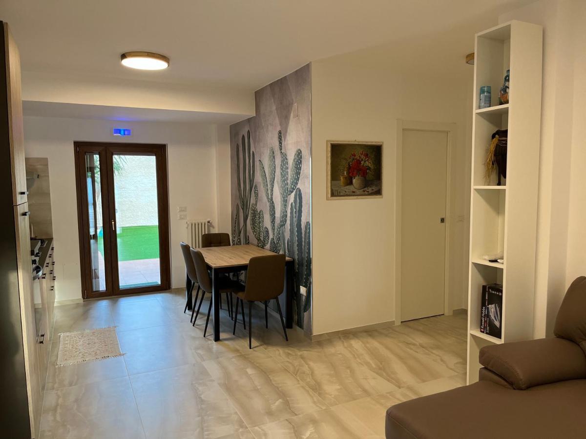 Villa Giorgia Al Mare ビシェーリエ エクステリア 写真