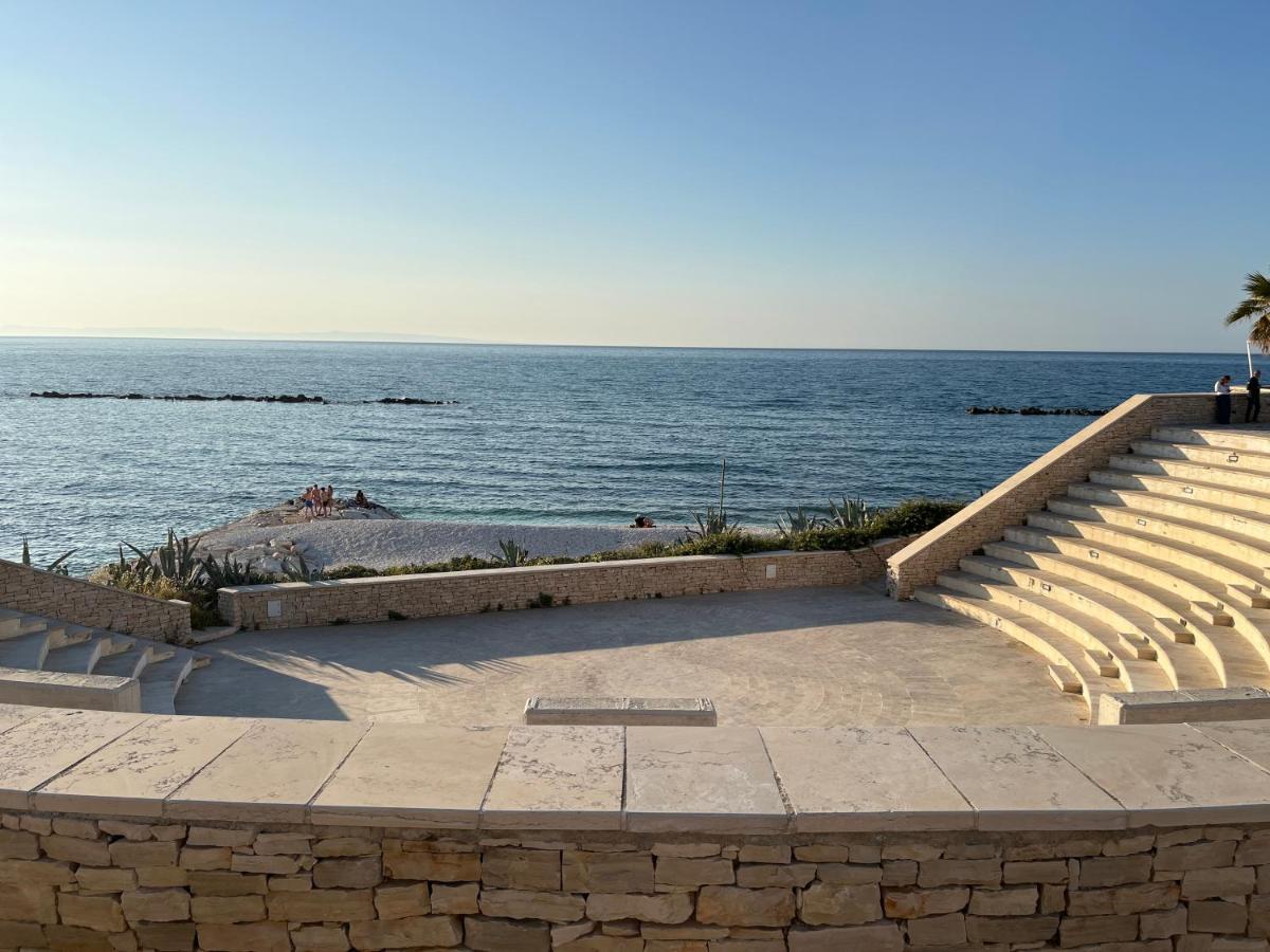 Villa Giorgia Al Mare ビシェーリエ エクステリア 写真